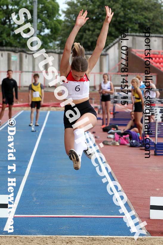 Long jump, 2021 Northumberland, Durham and Cleveland Schools. Photo: David T. Hewitson/Sports for All Pics